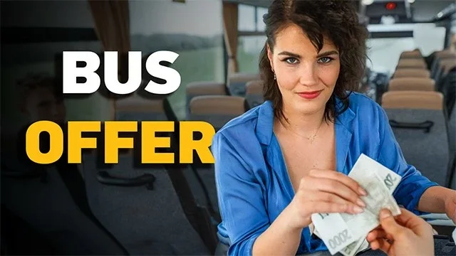 Federika îi suge pula lui Hunter în autobuzul public, în timp ce iubitul ei se uită