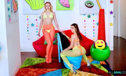 Dixie Lynn and Bailey Base fuck each other's assholes wildly