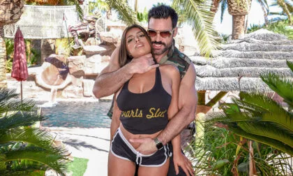 Ella Knox are un vis sălbatic cu o vulvă uimitoare și o acțiune intensă