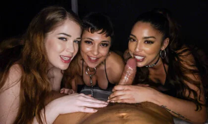 Brooklyn Evelyn e Vanessa si fanno scopare in un folle gangbang inverso a quattro
